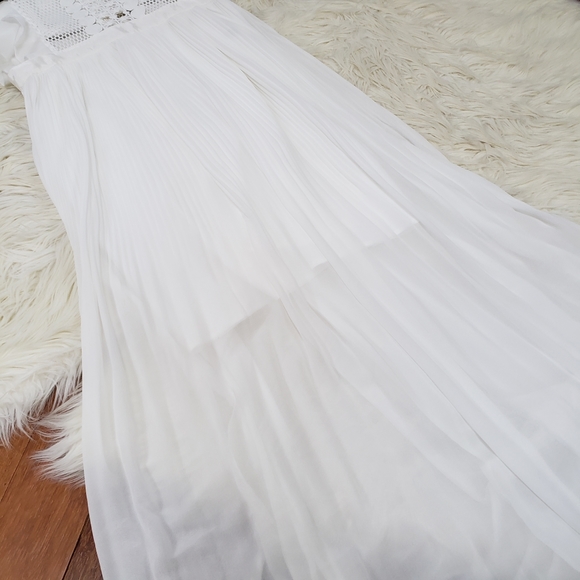 NWT White Bandeau Cut-Out Gown - Picture 8 of 11